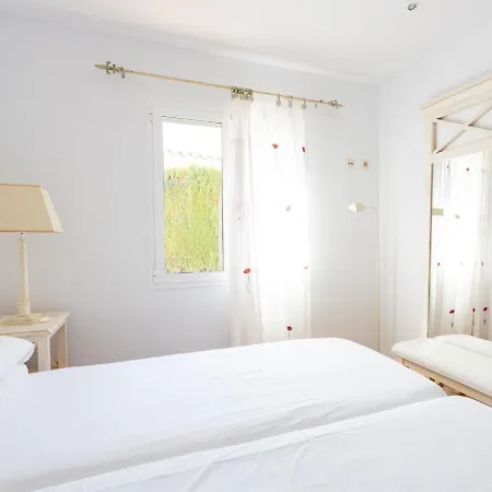 Villas Finesse Villas 3 Dorm By Interhome فيلة